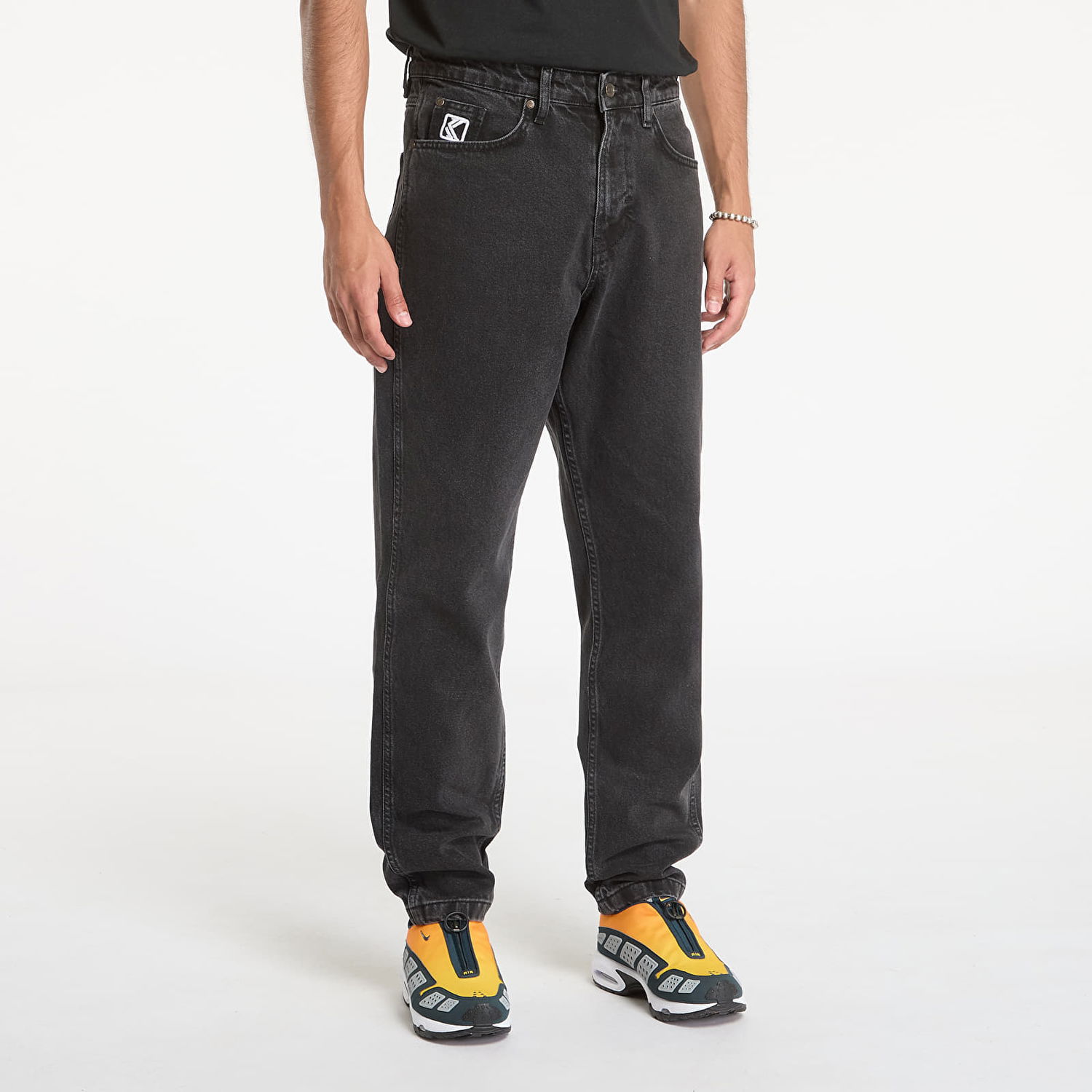 Nohavice Karl Kani Pants Small Signature Tapered Five Pocket Denim Vintage Black Čierna | KMI-PL031-001-03, 0