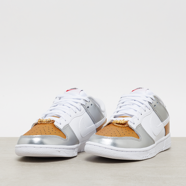 Tenisky a topánky Nike Dunk Low SE "Gold & Silver" Metalická | DH4403-700, 3