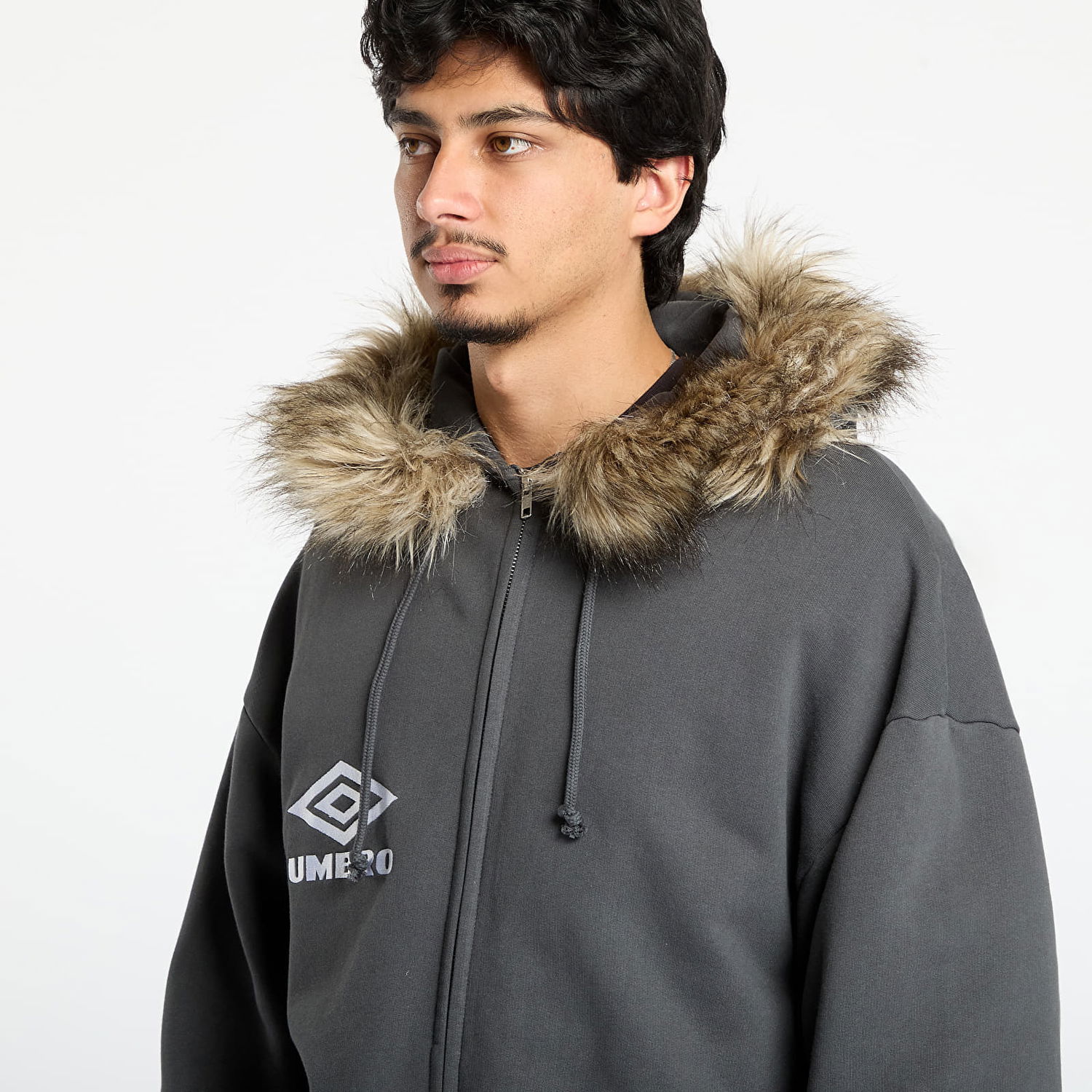 Mikina Umbro Fur Masked Hoodie Šedá | UBMW0346FA219 GRY0003, 1