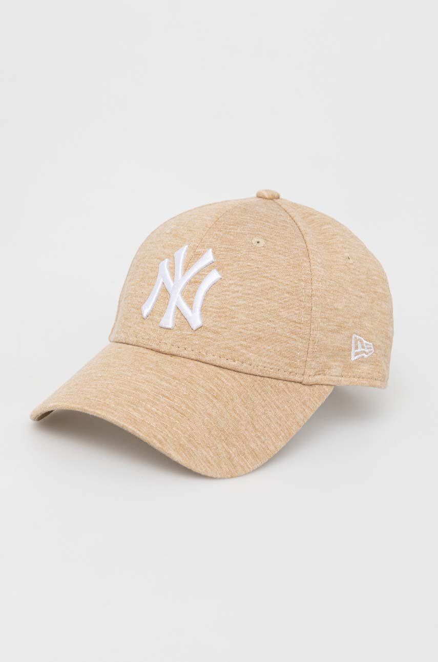 Šiltovka New Era New York Yankees W Jersey 9Forty Adjustable Cap Béžová | 60298625.STNWHI, 0