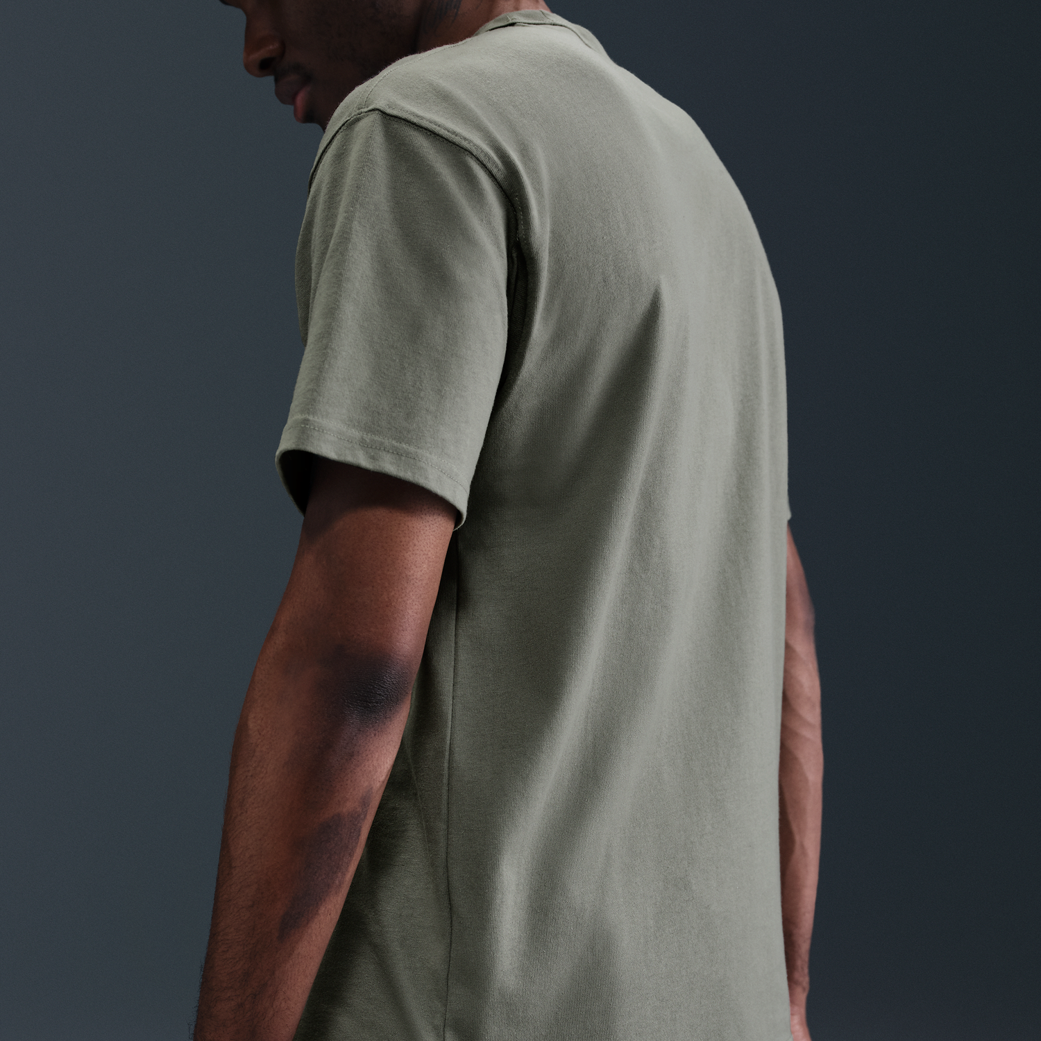 Tričko Nike Nike Sportswear Premium Essentials T-Shirt Zelené | DO7392-320, 1