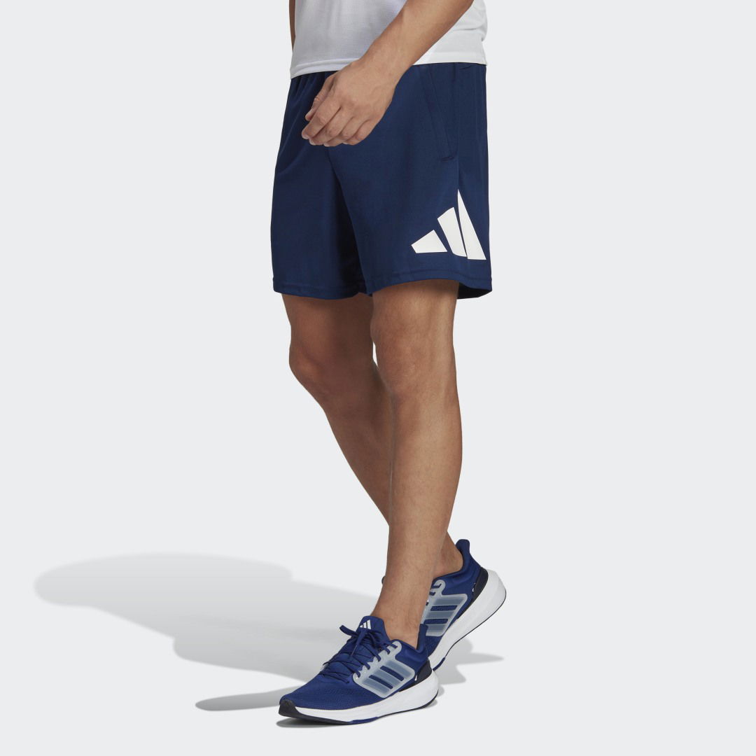 Train Essentials Logo Training Shorts