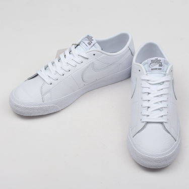 Tenisky a topánky Nike SB Zoom Blazer Low NBA Biela | AR1576-114, 2