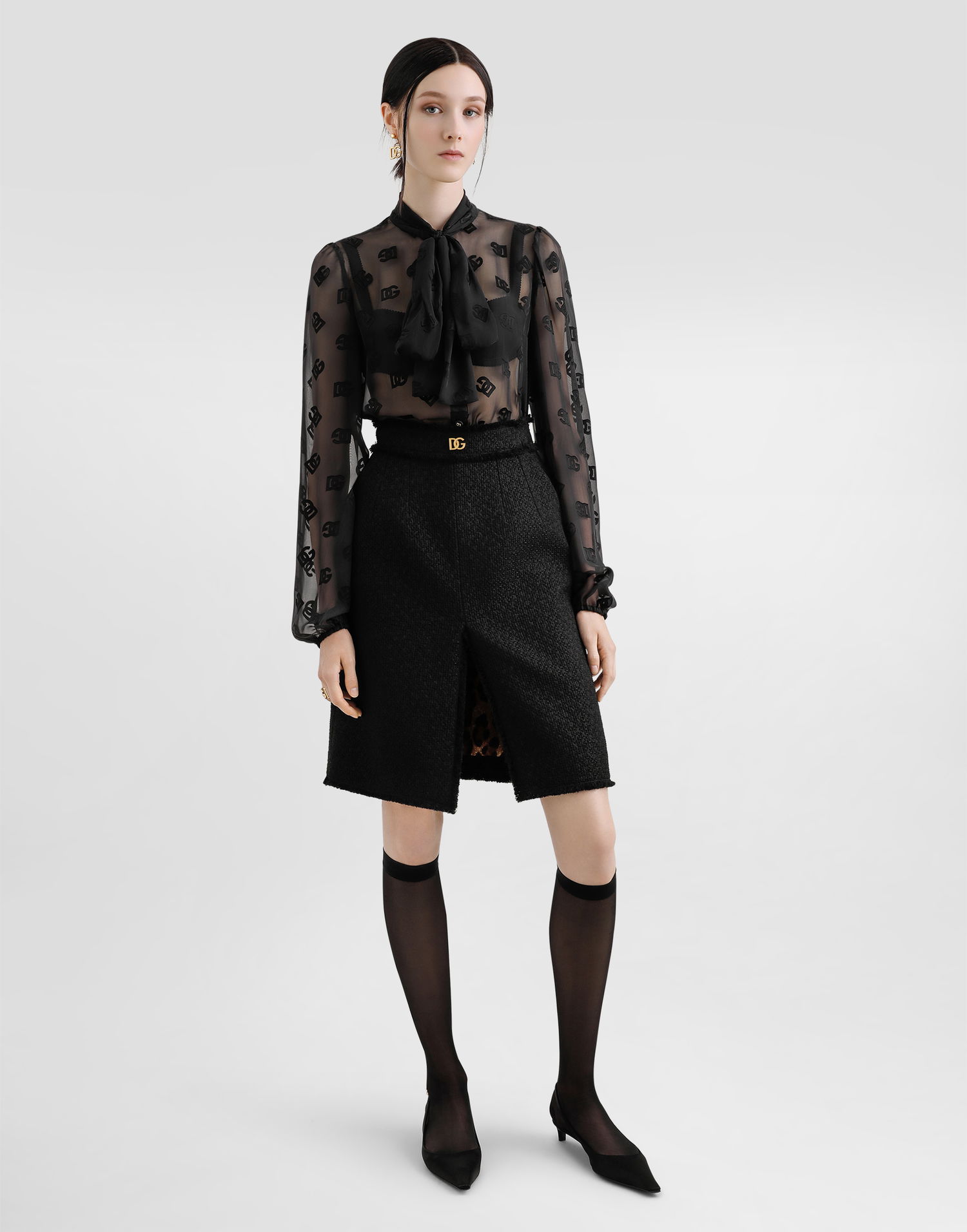 Sukňa Dolce & Gabbana Dolce & Gabbana Raschel Tweed Midi Skirt with Central Slit and DG Logo Čierna | F4C2DTGDCLWN0000, 1
