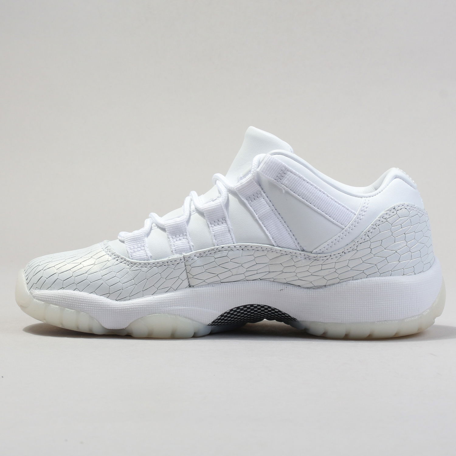 Tenisky a topánky Jordan Air Jordan 11 Retro Low Premium "Frost White" GS Biela | 897331-100, 0