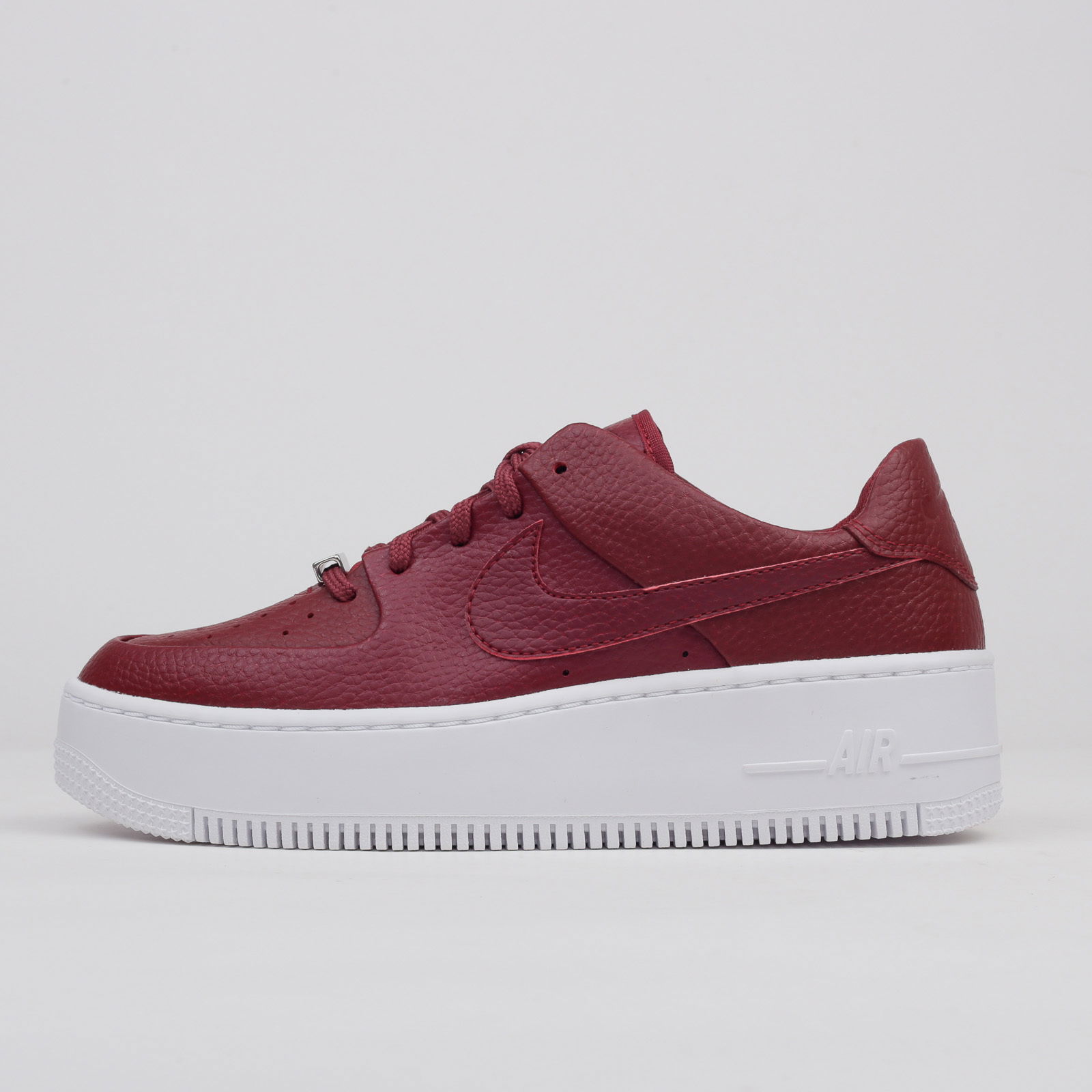 Air Force 1 Sage Low ''Team Red'' W