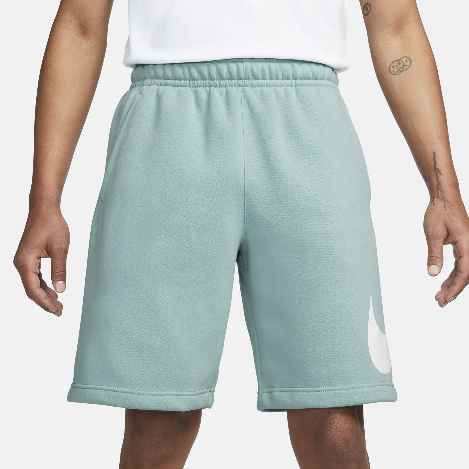 Sportswear Club Graphic Shorts