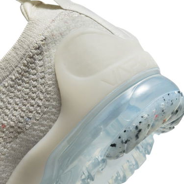Tenisky a topánky Nike Air VaporMax 2021 Flyknit W Šedá | DJ9975-001, 4