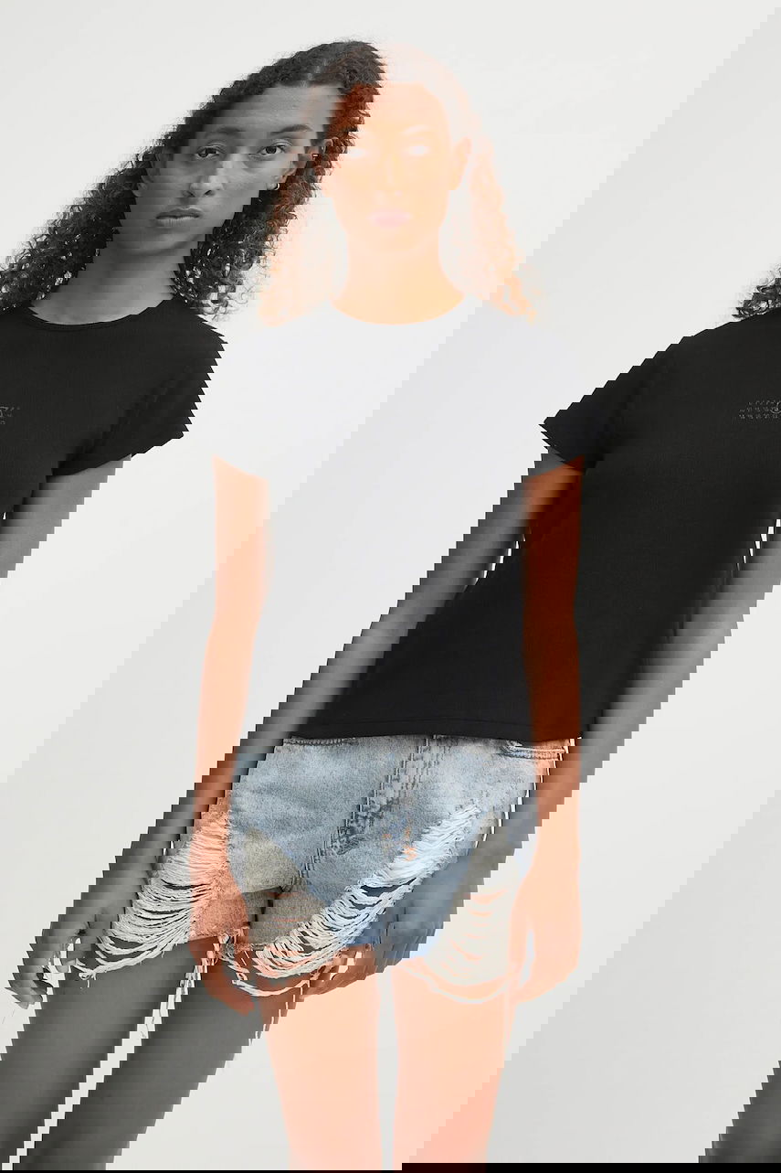 Tričko Maison Margiela MM6 Maison Margiela Ribbed Short Sleeve Wool Blend T-shirt Čierna | S52GC0357.M20122.900, 0