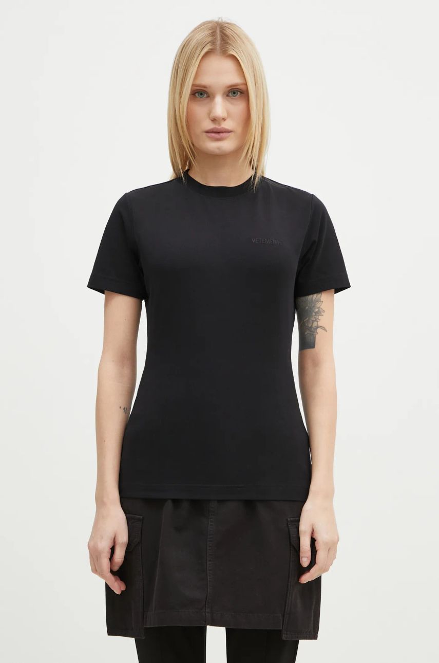 Tričko VETEMENTS VETEMENTS Embroidered Logo Fitted T-Shirt Čierna | WA66TR630B, 0