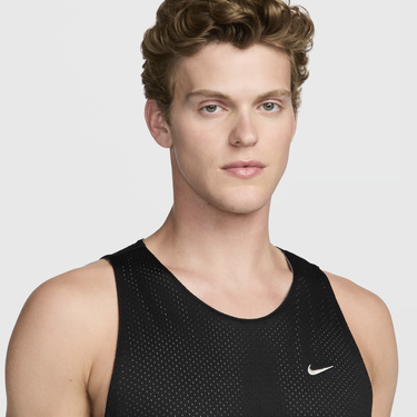 Dres Nike Standard Issue Dri-FIT Čierna | FZ0210-010, 2