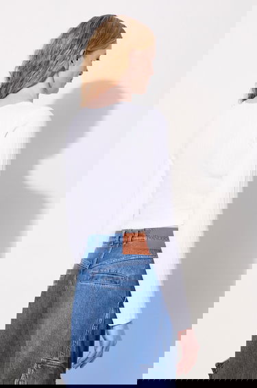 Crop Top JW Anderson JW Anderson Ribbed Cropped Anchor Embroidery Longsleeve Top Biela | JO0211.PG1501.001, 2