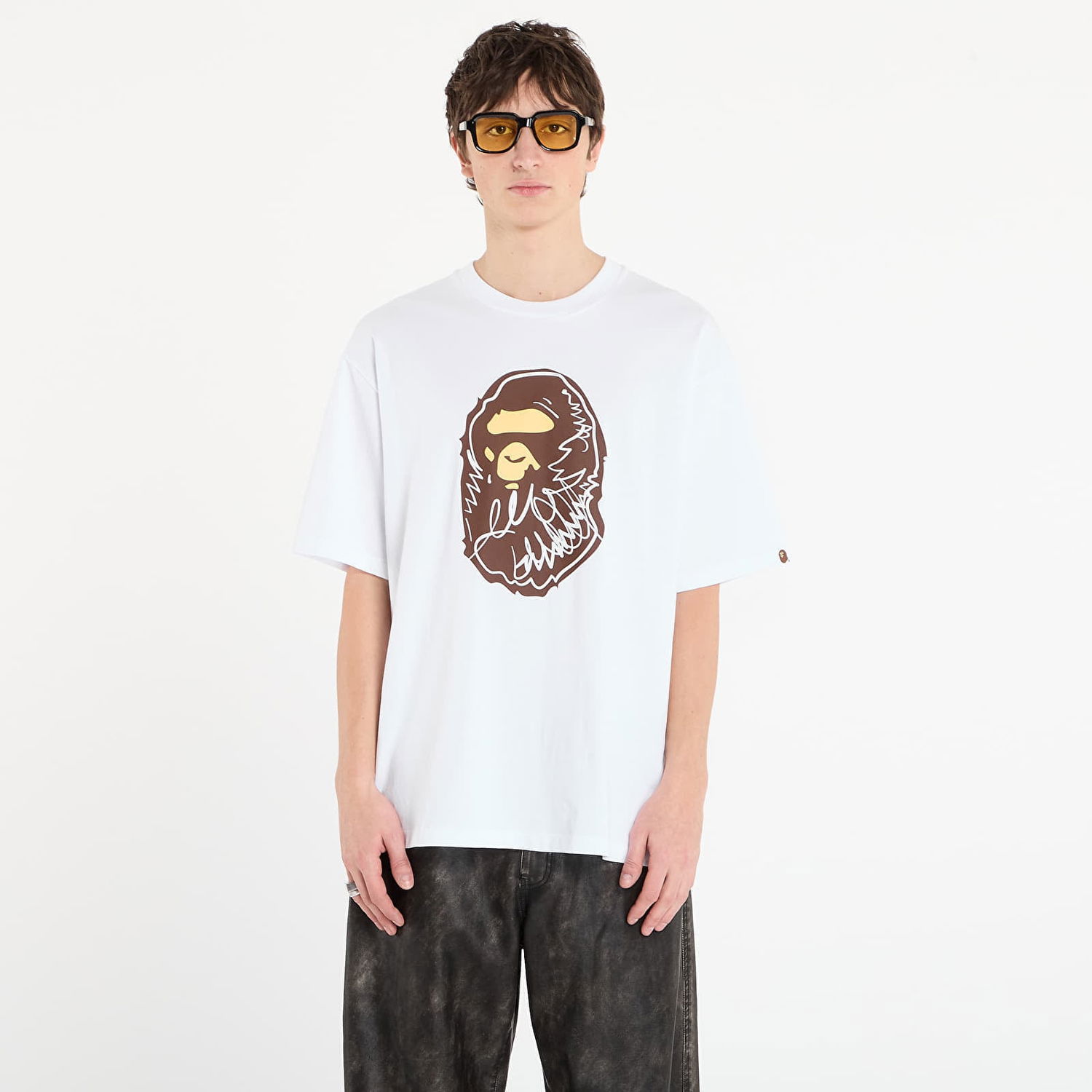 Tričko BAPE BAPE® x FOOTSHOP - Scribble Ape Tee UNISEX White Biela | 001TEL721324MWHT, 0