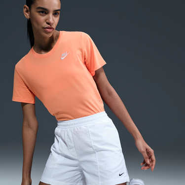 Tričko Nike Sportswear Club Essentials T-Shirt Oranžová | DX7902-844, 1