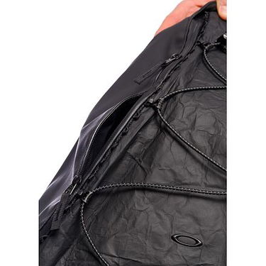 Taška cez rameno OAKLEY Oakley Latitude Sling Pack Čierna | 901806-02E, 8