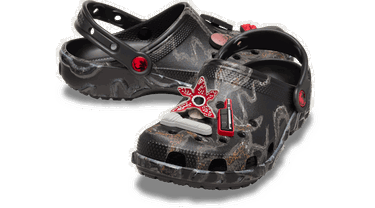Tenisky a topánky Crocs Stranger Things Classic Clogs Čierna | 212074-90H, 1