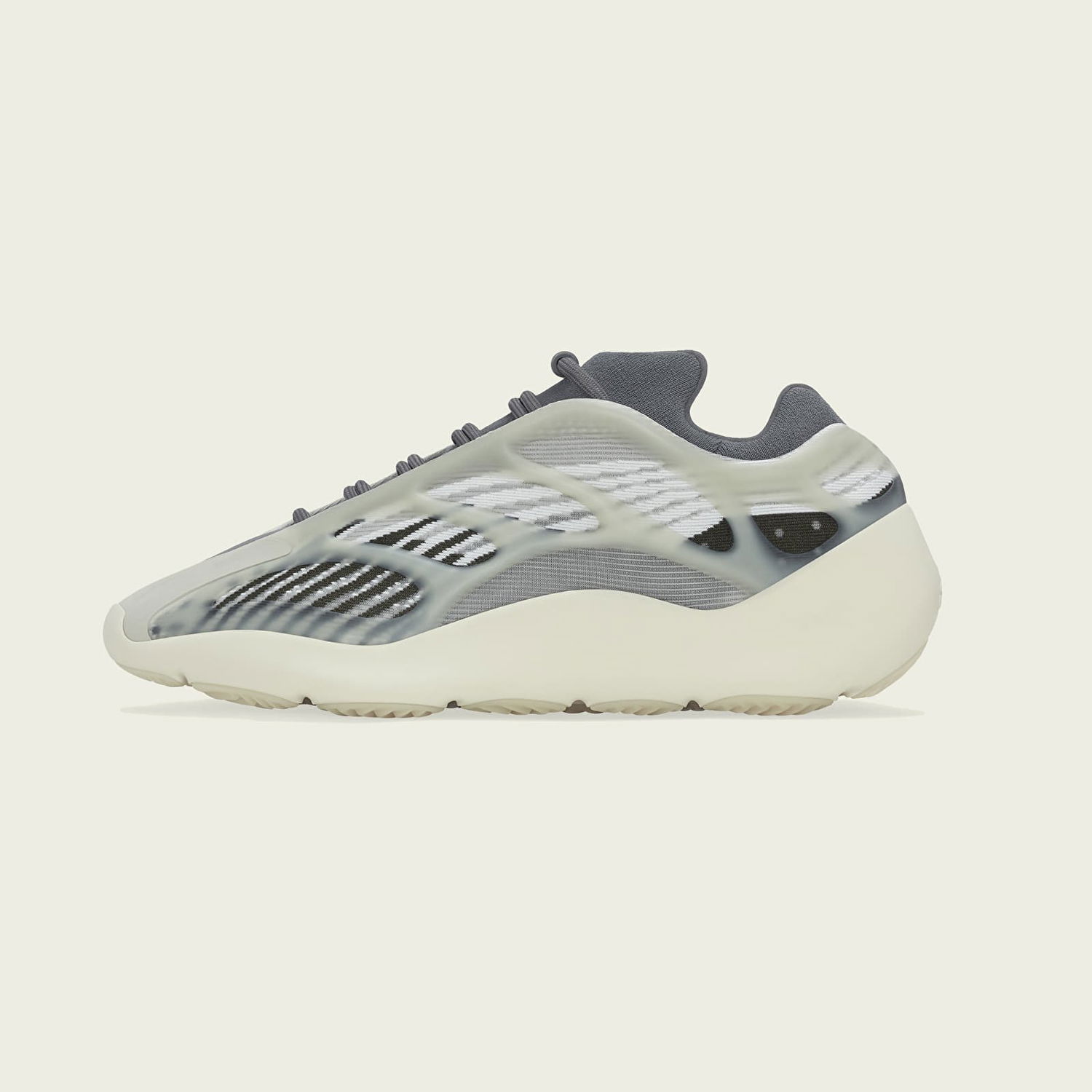 Tenisky a topánky adidas Yeezy 700 V3 Šedá | ID1674, 0