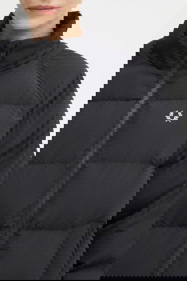 Prešívaná bunda Fred Perry Fred Perry Oversized Puffer Jacket J1118 Čierna | J1118, 3