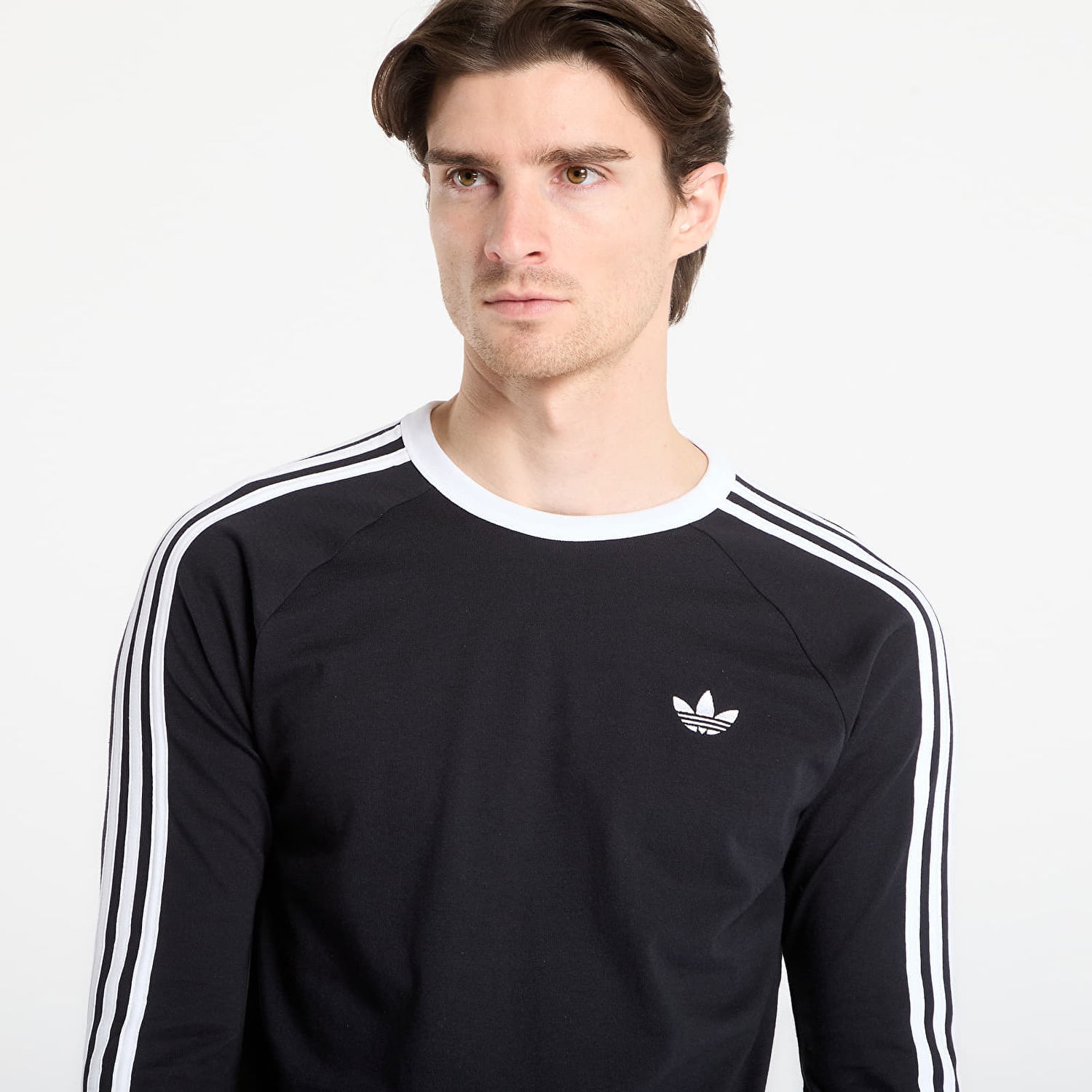 Tričko adidas Performance 3-Stripes Longsleeve Tee Čierna | KE3546, 1