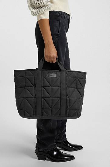 Tote bag BOSS Quilted tote bag with logo patch Čierna | 50552480, 1