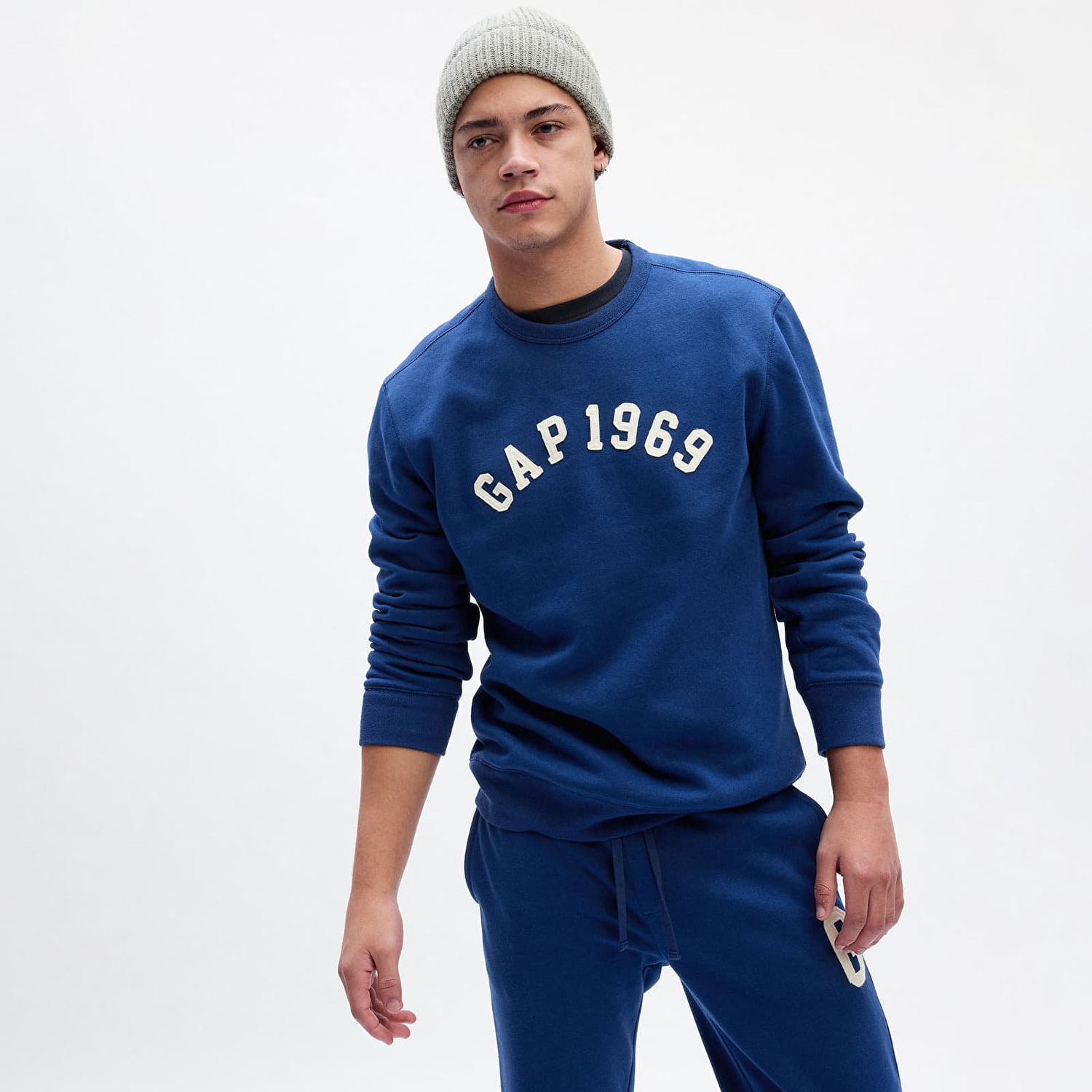 Mikina GAP Crewneck Logo Sweatshirt Pangea Blue Modrá | 817079-01, 0