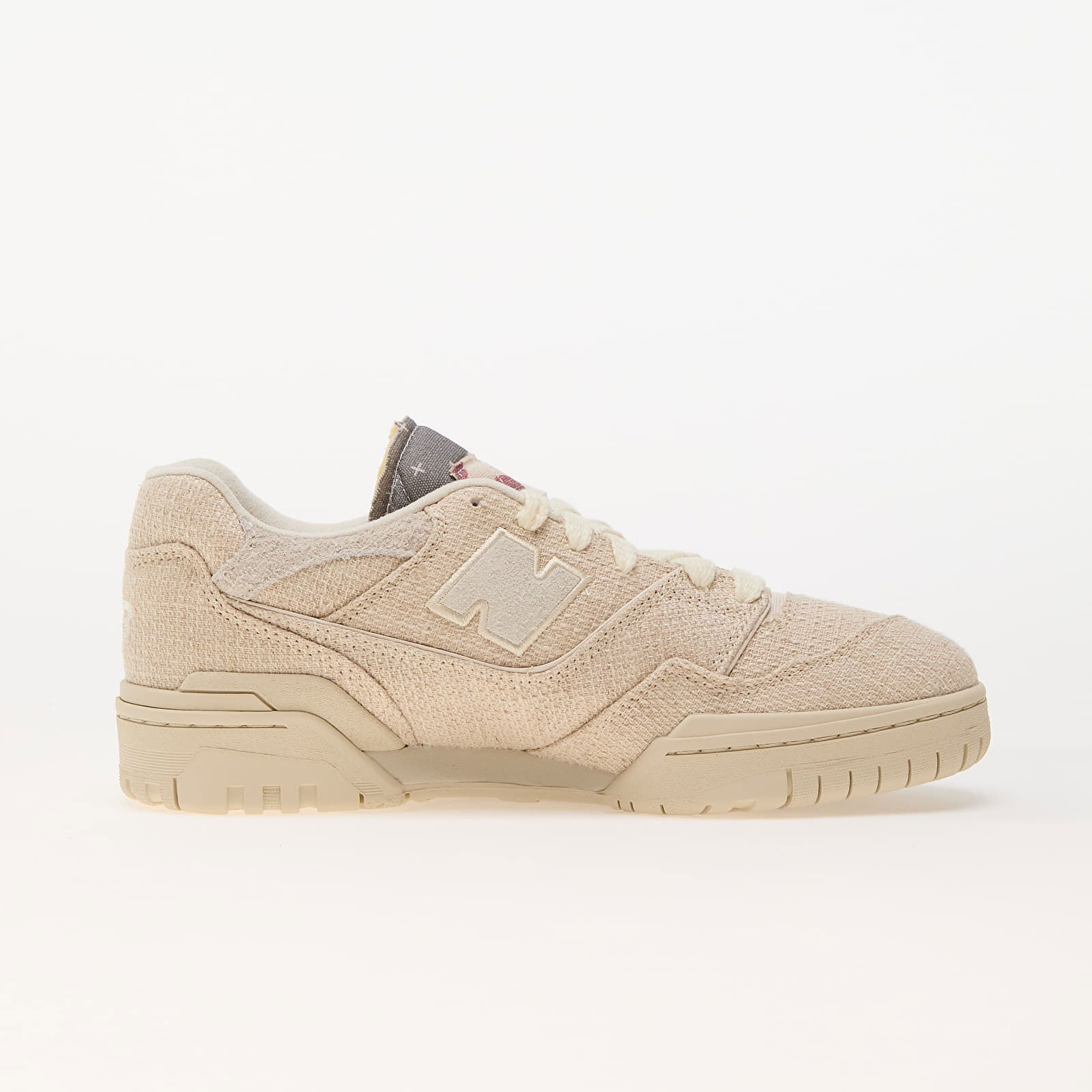 550 Beige