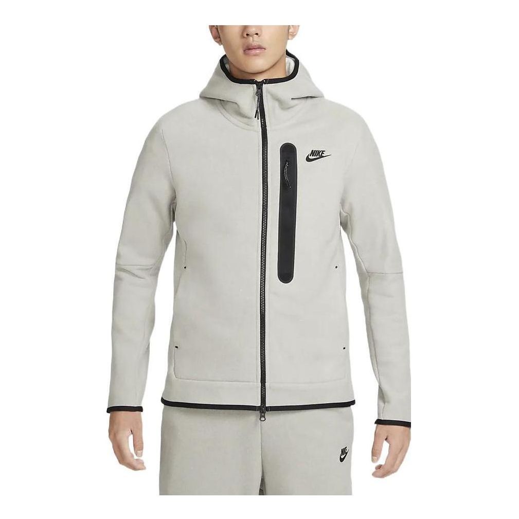 Mikina Nike Sportswear Tech Fleece Full-Zip Winterized Hoodie Šedá | DQ4802-016, 0