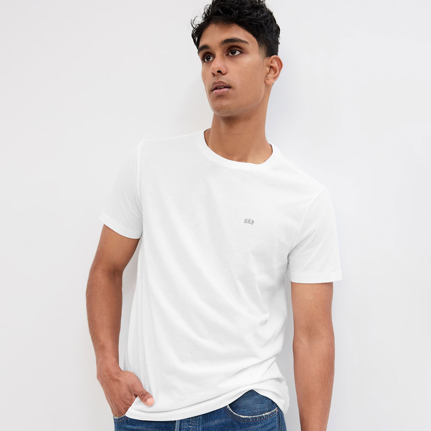 Tričko GAP Micro Logo Crew Neck Tee White V2 Global Biela | 753766-01, 0