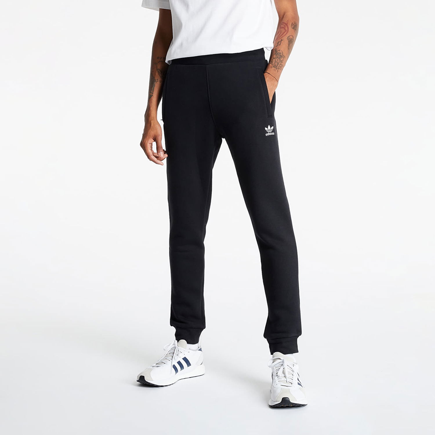 Tepláky adidas Performance Essentials Pants Čierna | H34657, 0