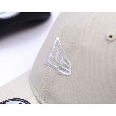 Šiltovka New Era New Era 9FORTY Flag Logo Adjustable Cap Béžová | 60595464, 5