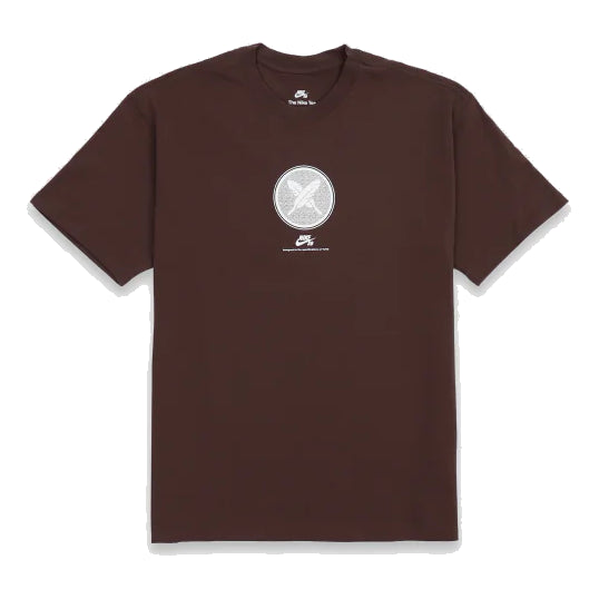Tričko Nike SB SB M90 x Yuto Logo T-Shirt Hnedá | FN0670-237
