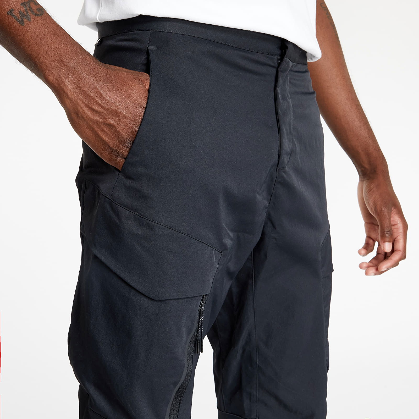 Sportswear Tech Essentials Woven Unlined Utility Pants