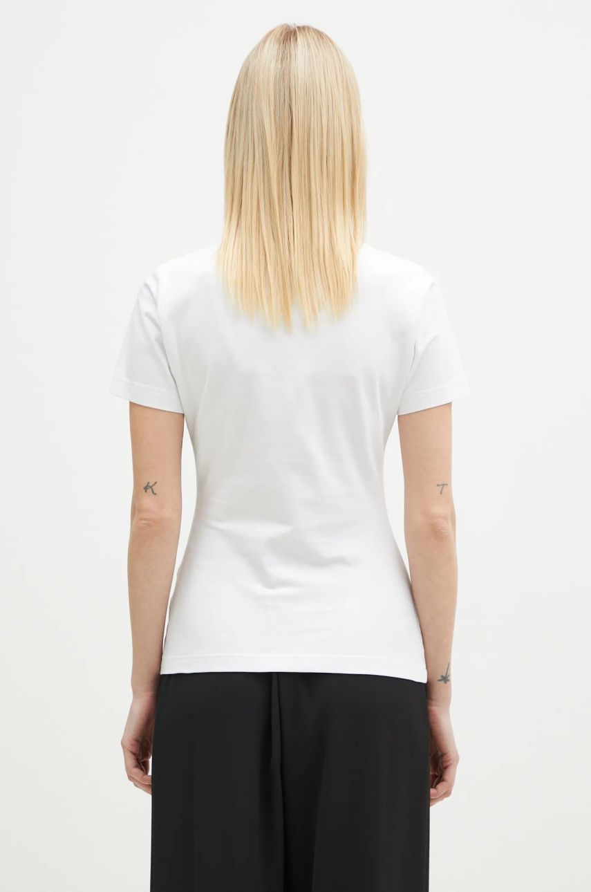 VETEMENTS Fitted T-Shirt