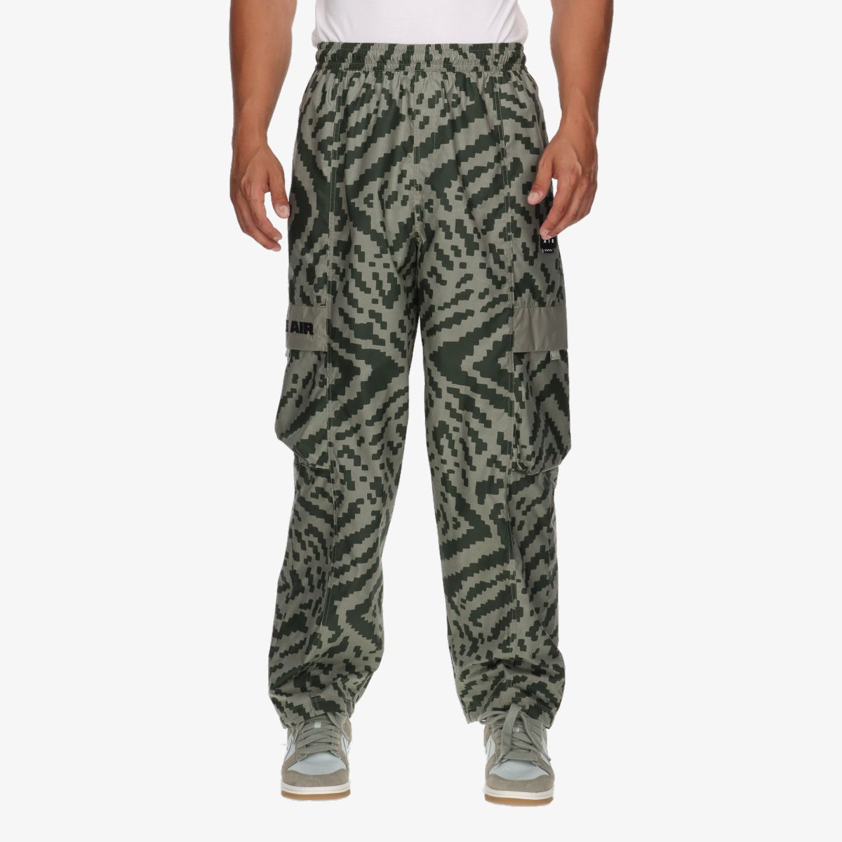 Cargo nohavice Nike Nike Air Woven Cargo Pants Zelené | HQ9468-320, 0