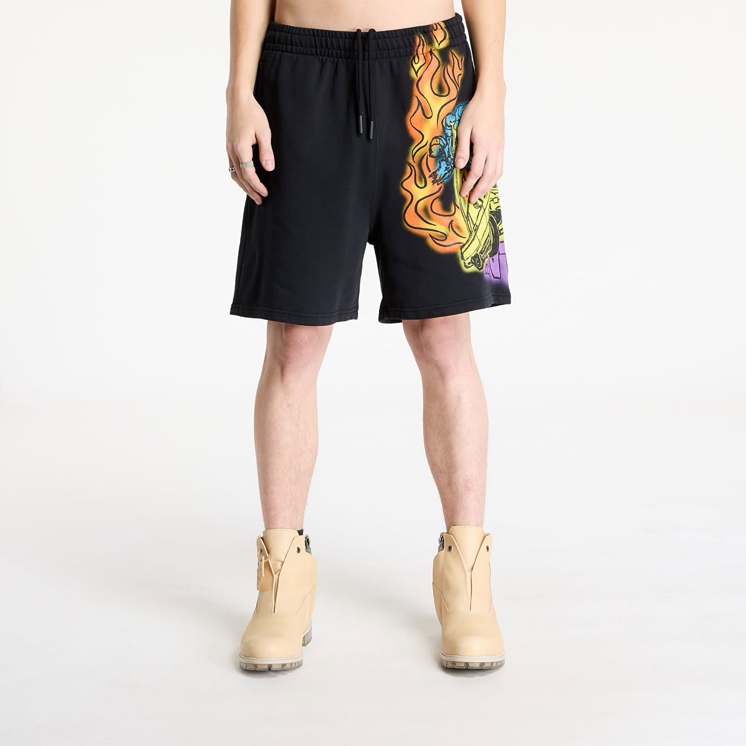 Šortky Marcelo Burlon Marcelo Burlon County Flame Comfy Sweatshorts Čierna | CMCI012S25FLE0031025, 0