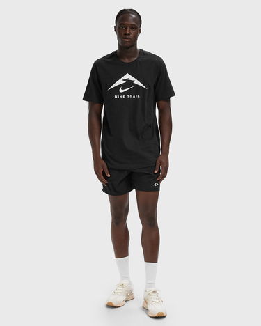 Tričko Nike Trail Logo T-Shirt Čierna | FQ3914-014, 2