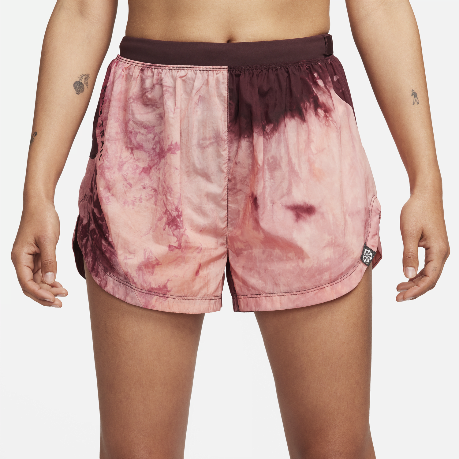Šortky Nike Dri-FIT Repel Women's Mid-Rise 3" Brief-Lined Trail Running Shorts with Pockets Červená | DX1021-850, 1