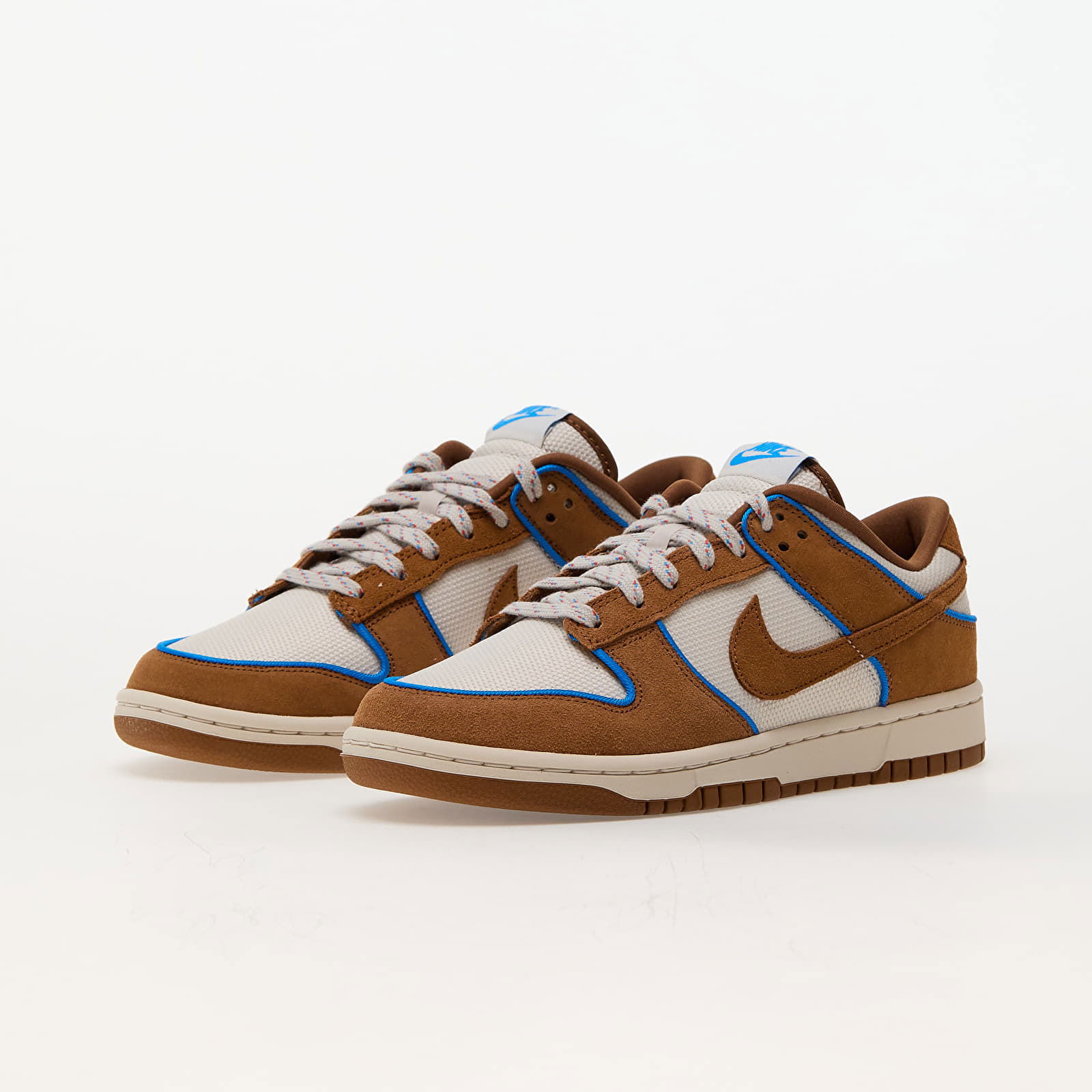 Dunk Low Retro PRM "Light British Tan"