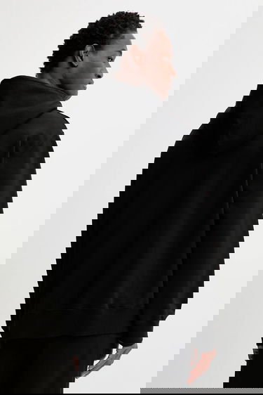 Mikina Maison Margiela Smooth Hooded Sweatshirt MM6 Maison Margiela x MM6 Wardro Čierna | SH0GU0033.M25025.900, 2