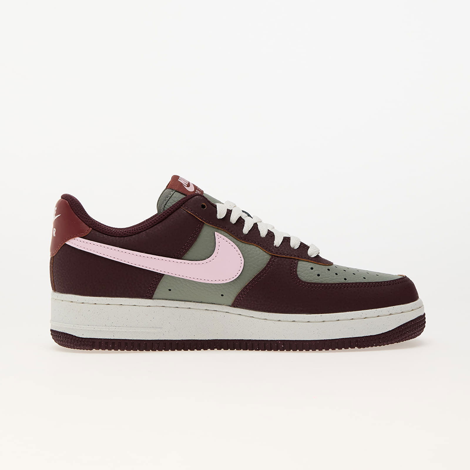 Air Force 1 Low "Burgundy Crush" W