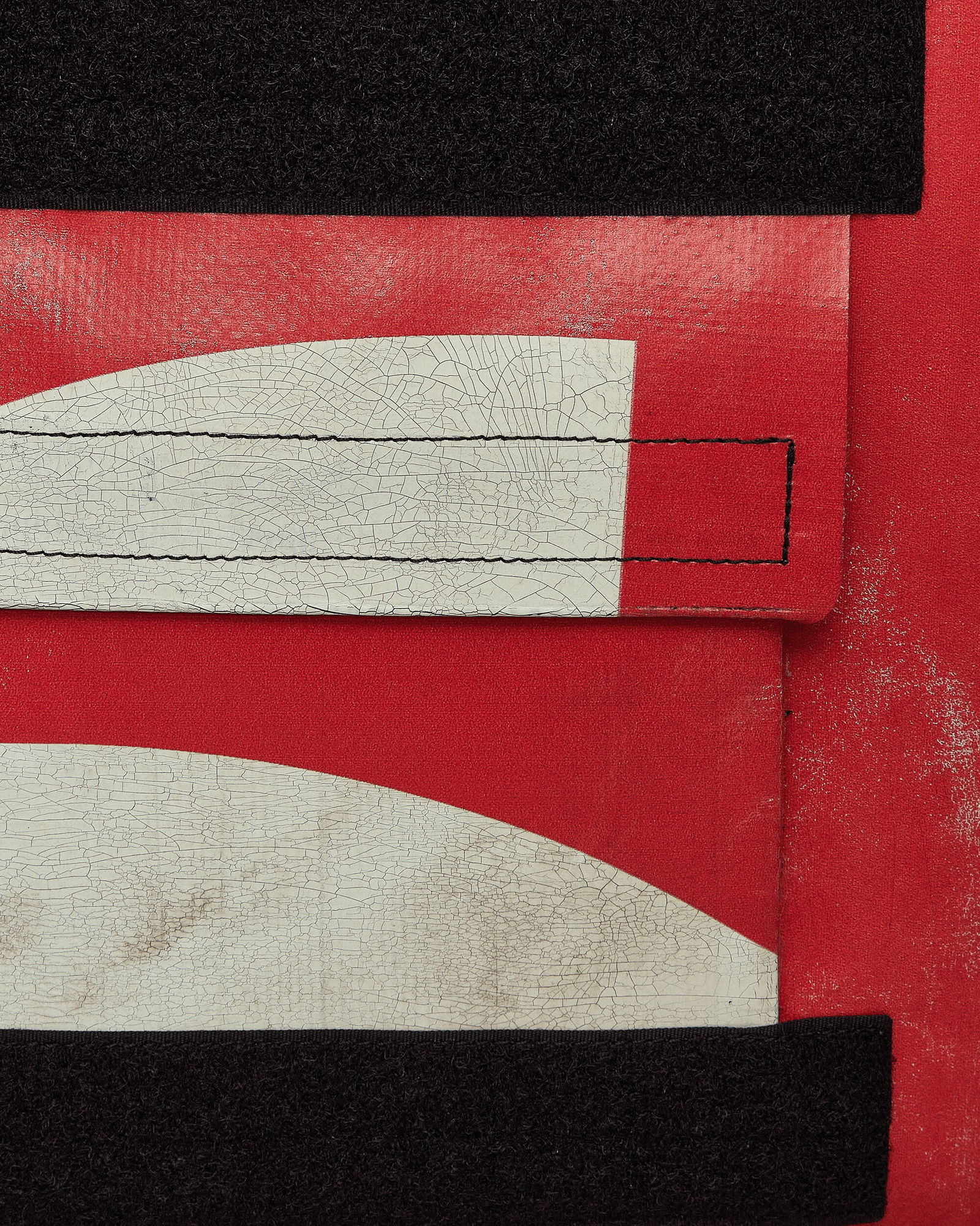 Dexter Slim Messenger Bag