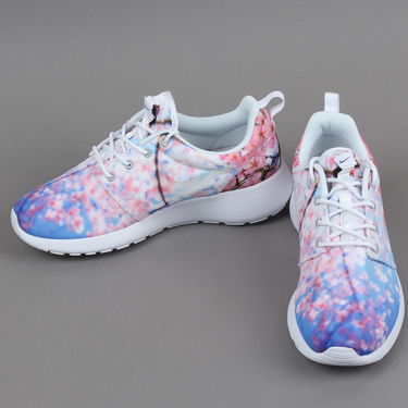 Tenisky a topánky Nike Roshe One Cherry Blossom Rôznofarebný | 819960-100, 2