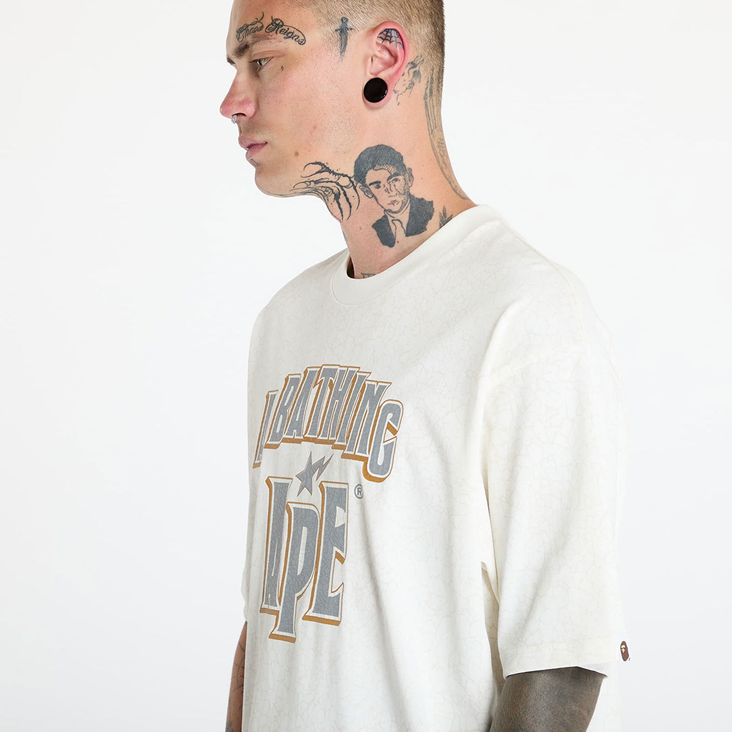 Tričko BAPE A BATHING APE Crack Print Pattern Logo Relaxed Fit Tee White Biela | 001CSK801306M WHT, 1