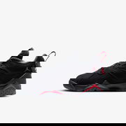 Air Jordan 7 RM