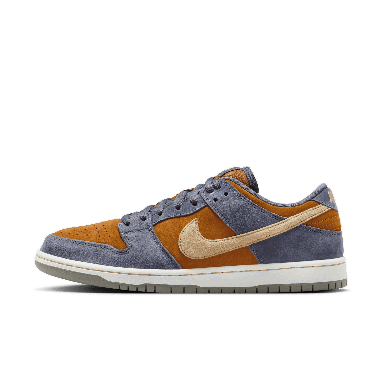 Dunk Low SB "Light Carbon"