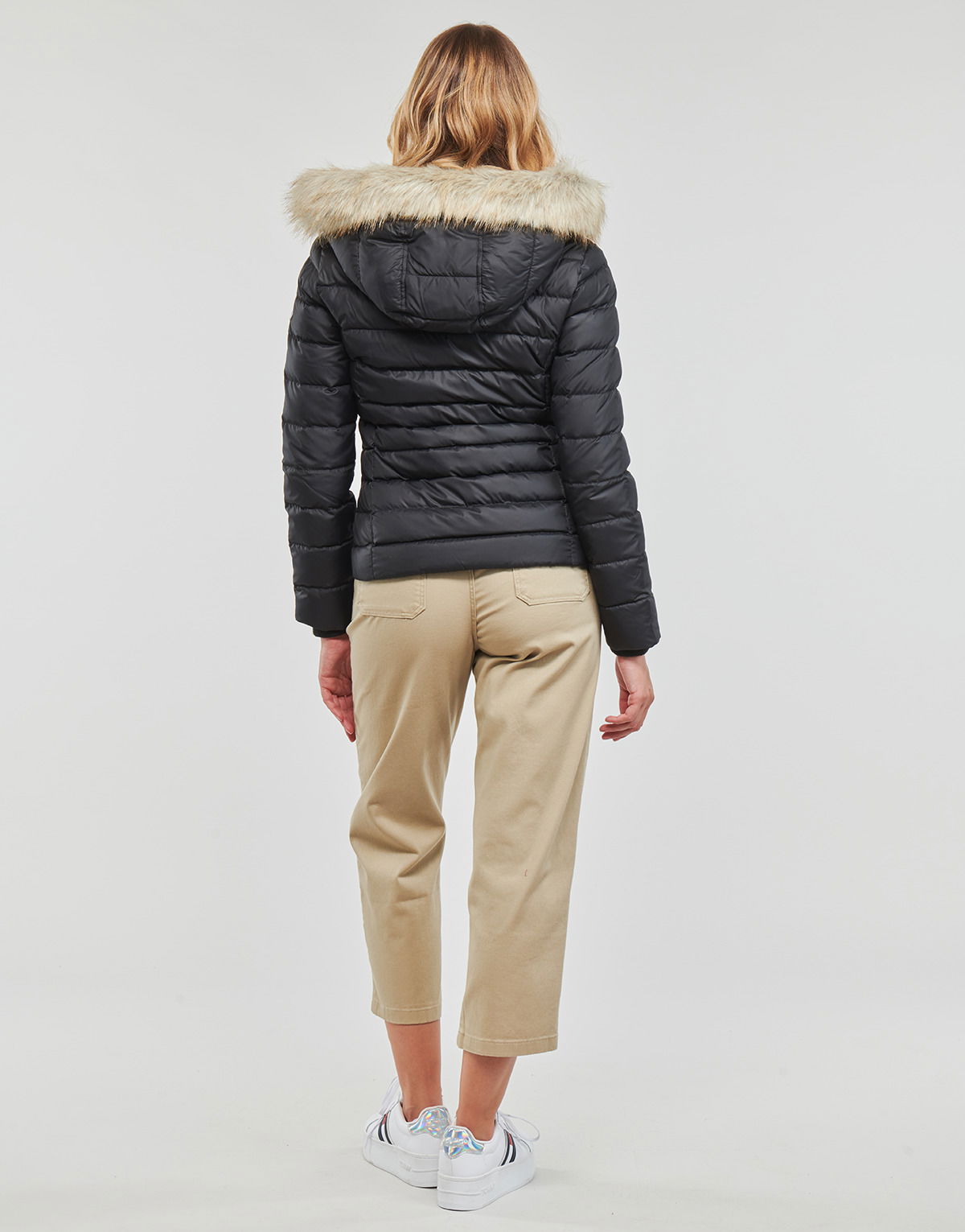 BASIC HOODED DOWN JACKET