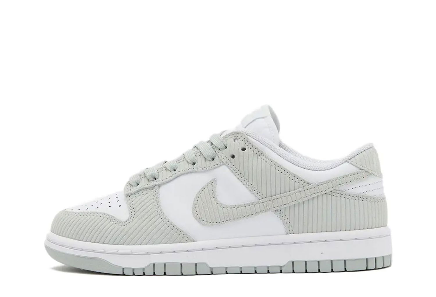 Tenisky a topánky Nike Dunk Low "Grey Corduroy" W Šedá | FN7658-100, 1