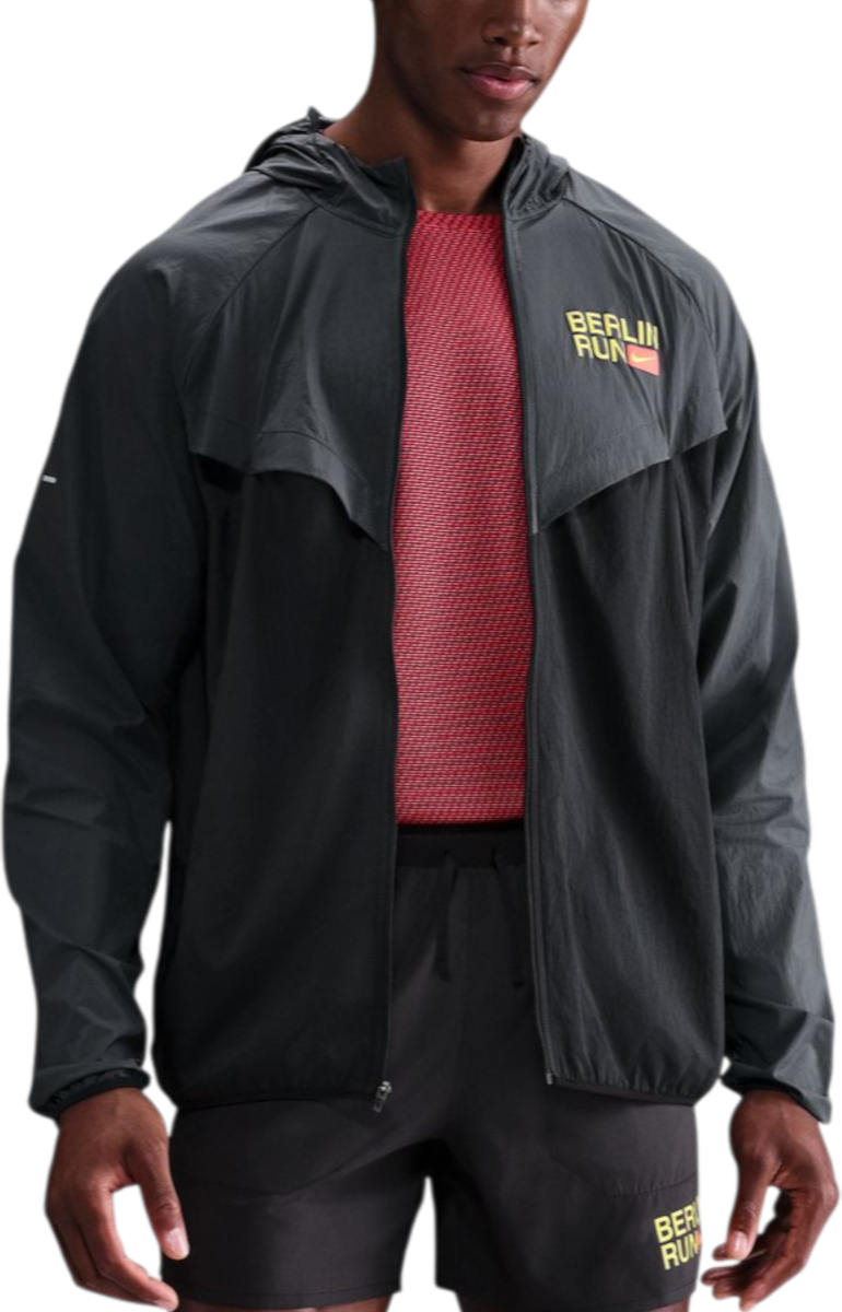 Vetrovka Nike Nike Stride Berlin Marathon Hooded Jacket Čierna | ih4068-010