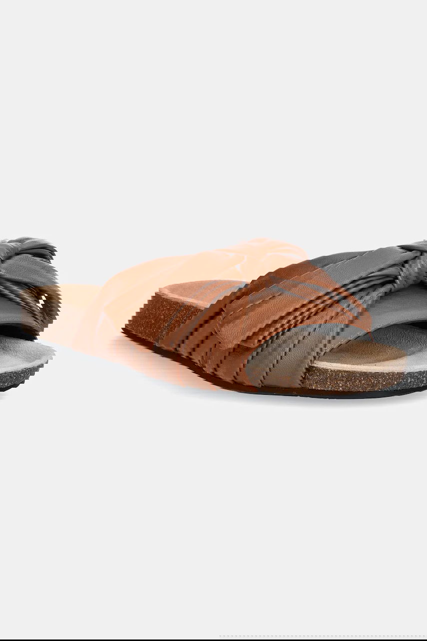 Tenisky a topánky JW Anderson JW Anderson Knotted Leather Slides Hnedá | SN0096.LA0161.640, 0