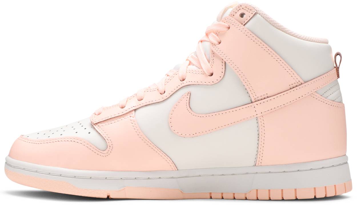 Dunk High "Crimson Tint" W